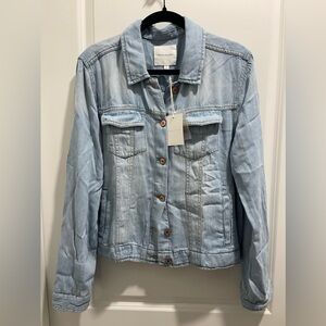 NWT, Thread & Supply brand, Size L, Lightweight Denim Jacket w/Gold Buttons